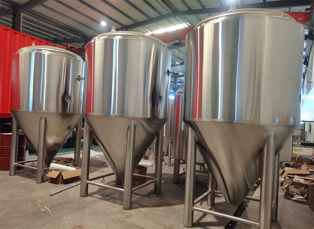 Tiantai company 1000L beer equipment customized to our Canadian customer. 